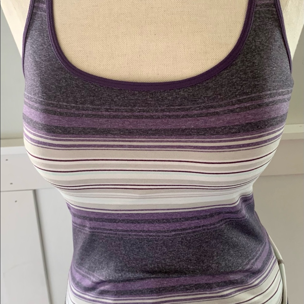 LULULEMON RACERBACK STRIPPED TANK TOP. PURPLE. SIZE 4. EUC.
